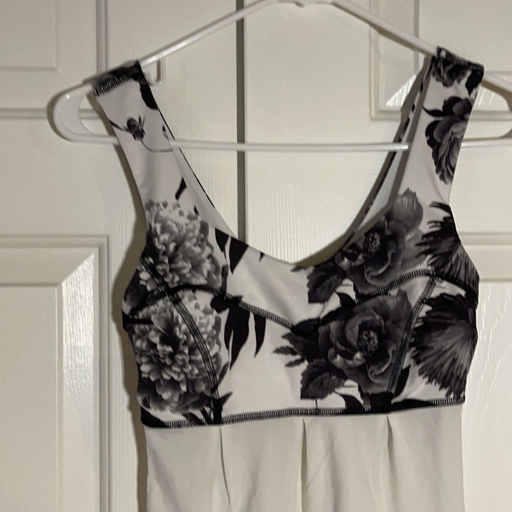 Lululemon tank top!!!